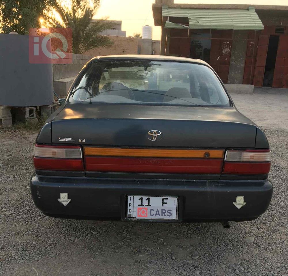 تۆیۆتا کۆرۆلا